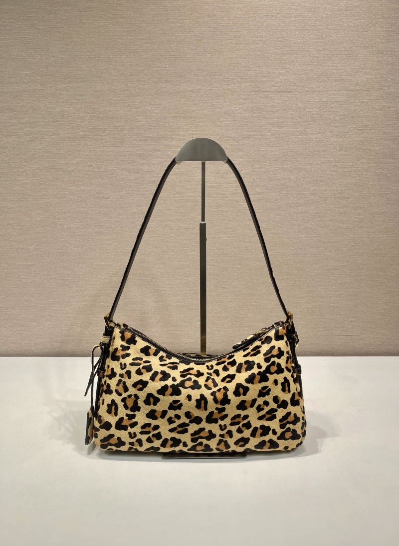 Pra*a hobo bags
